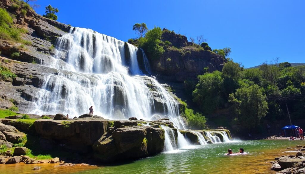 Cachoeira Grande na Serra do Cipó, um dos 17 melhores destinos para conhecer em Minas Gerais Cachoeira Grande na Serra do Cipó, um dos 17 melhores destinos para conhecer em Minas Gerais